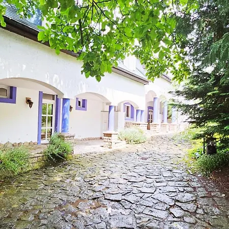 Hotel apartamentowy Levendula Es Rendezvenykoezpont