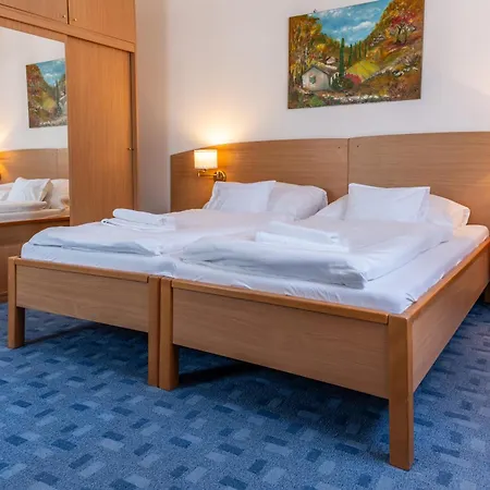 Levendula Es Rendezvenykoezpont 3* Bogács